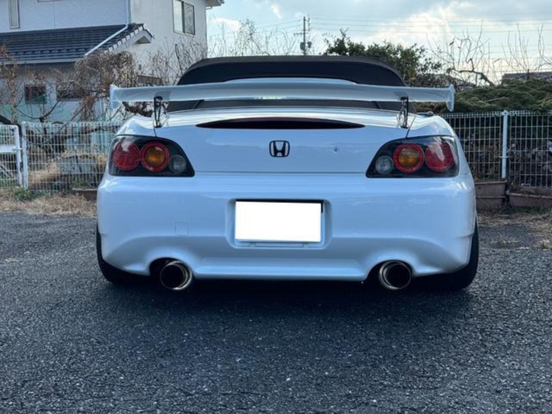 S2000