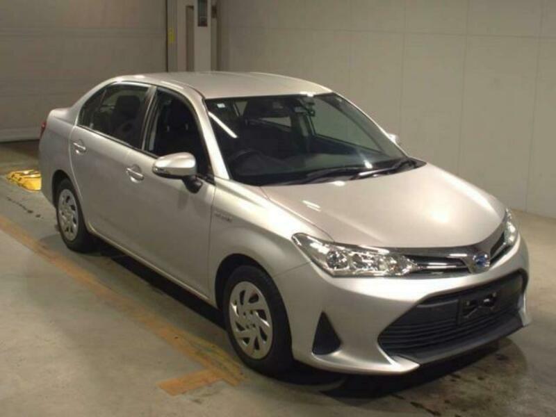 COROLLA AXIO