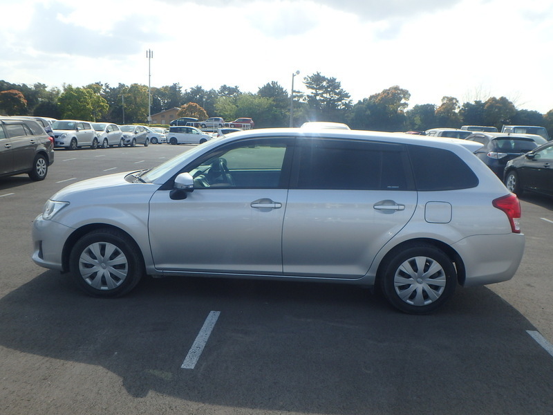 COROLLA FIELDER