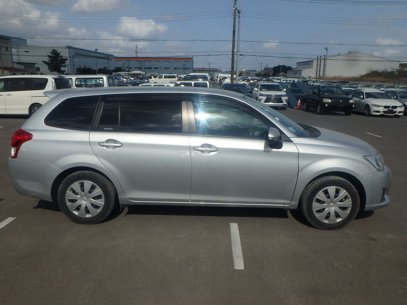 COROLLA FIELDER