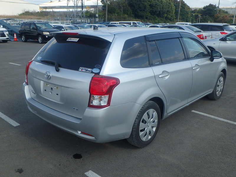 COROLLA FIELDER