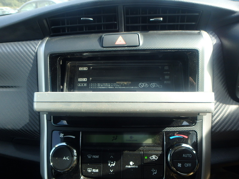 COROLLA FIELDER