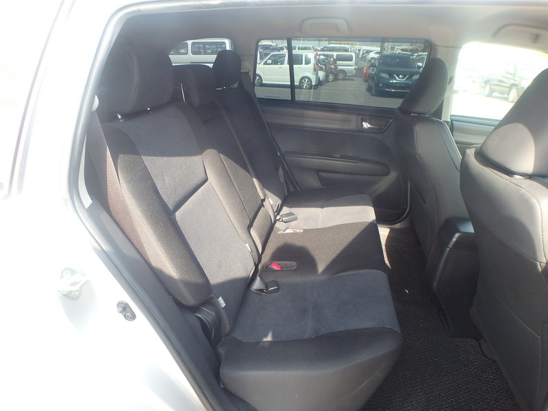 COROLLA FIELDER