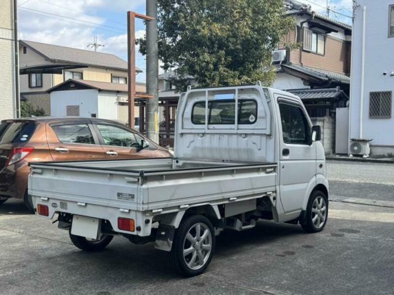 CARRY TRUCK