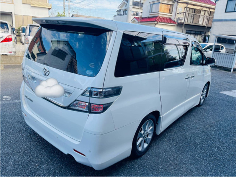 VELLFIRE