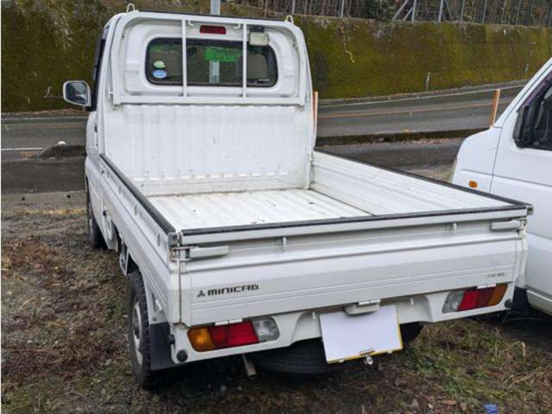 MINICAB TRUCK