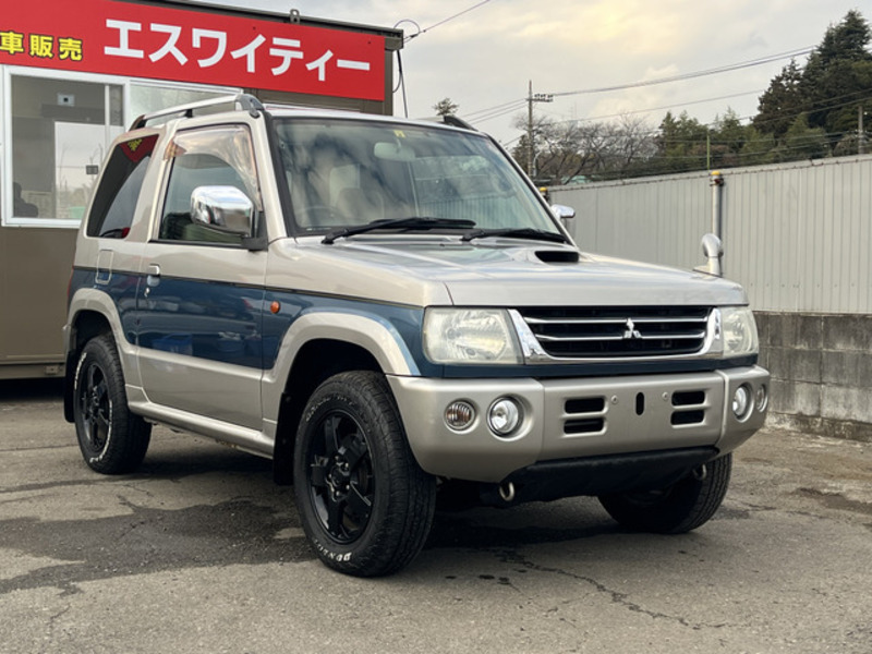 PAJERO MINI