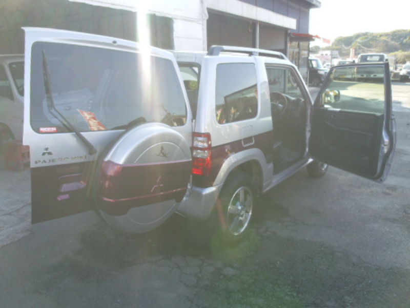 PAJERO MINI