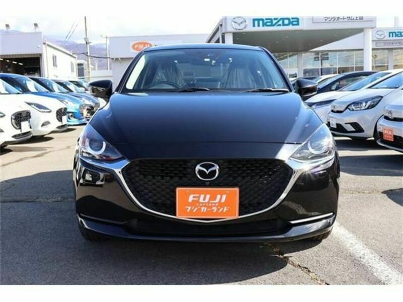 MAZDA2