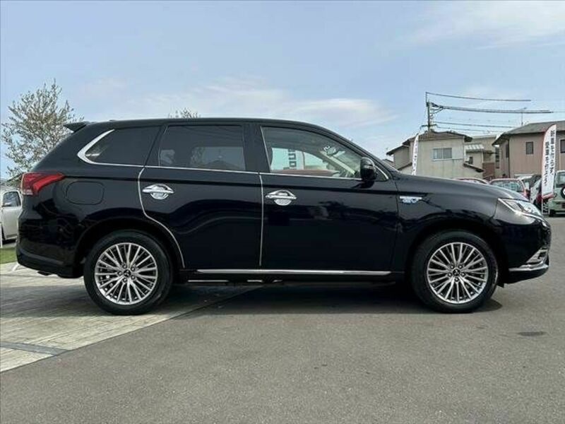 OUTLANDER PHEV