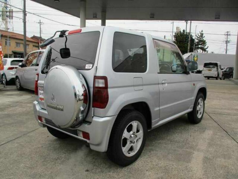 PAJERO MINI