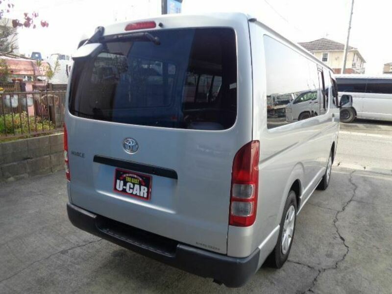 HIACE VAN