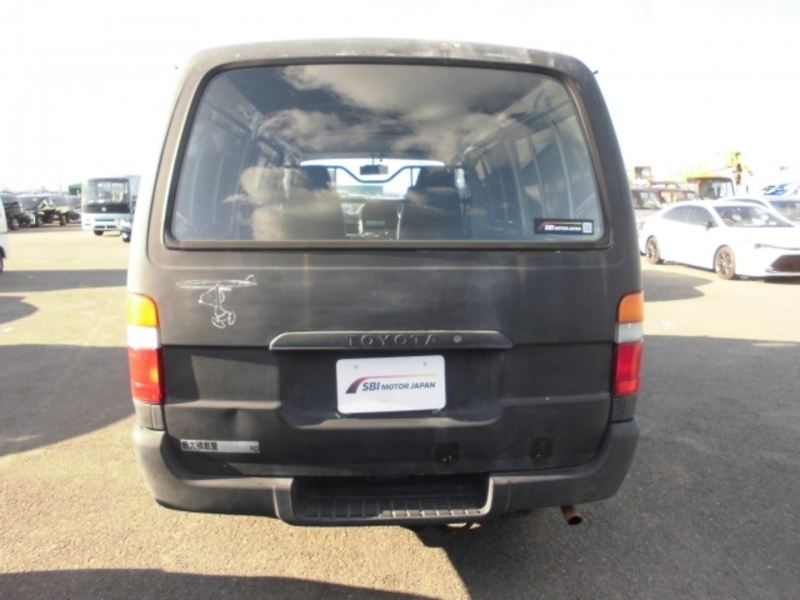 HIACE VAN