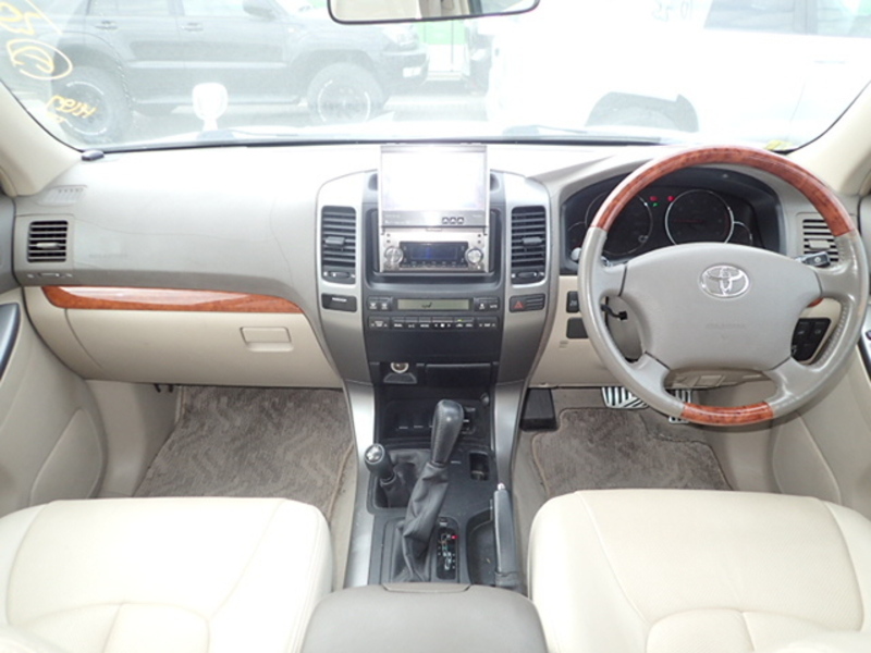LAND CRUISER PRADO