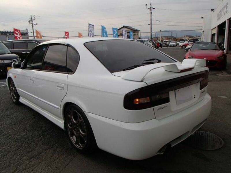 LEGACY B4