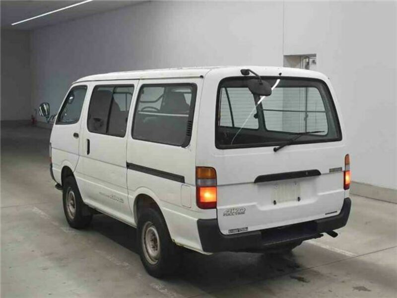 HIACE VAN