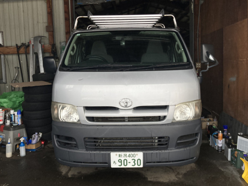 HIACE VAN