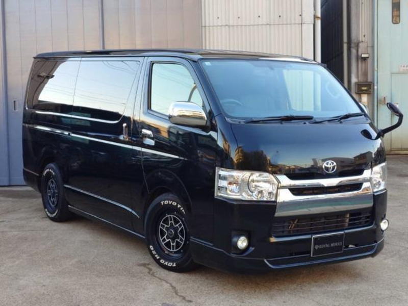 HIACE VAN