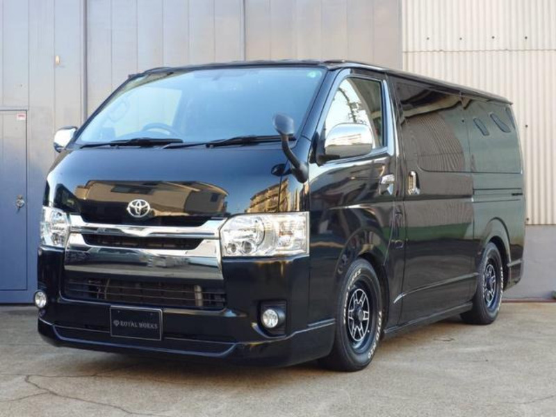 HIACE VAN