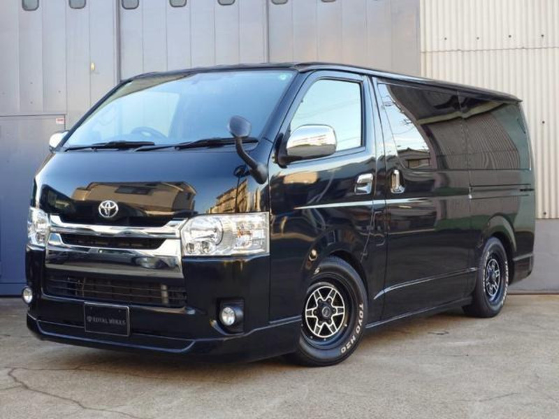 HIACE VAN