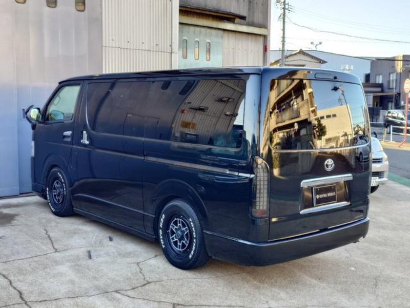 HIACE VAN