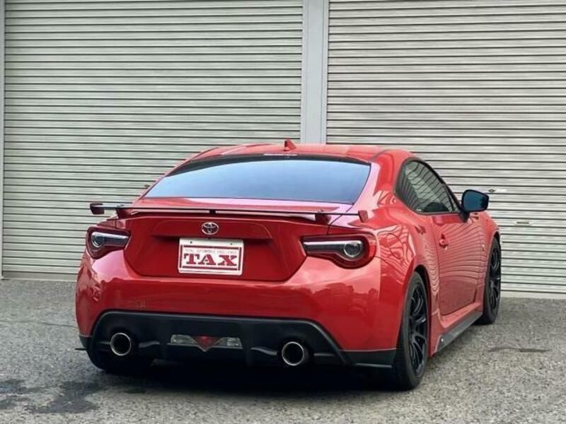 86