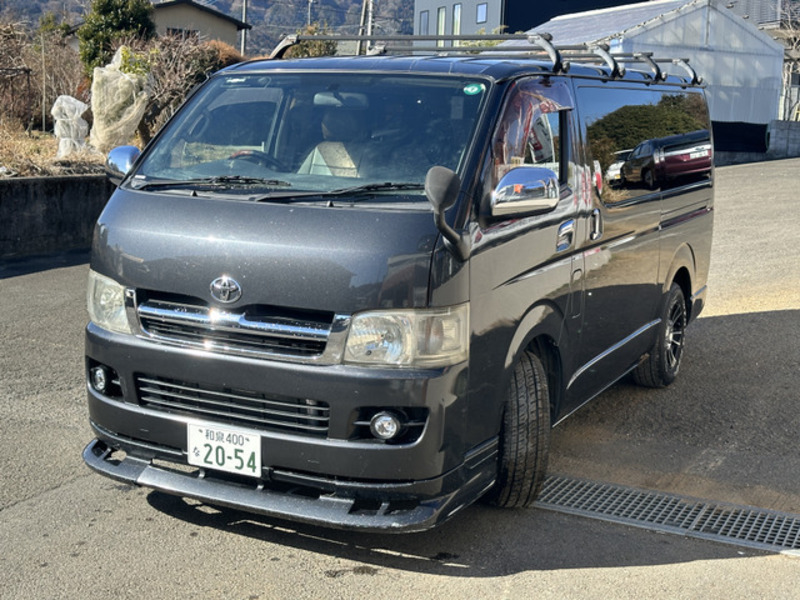 HIACE VAN