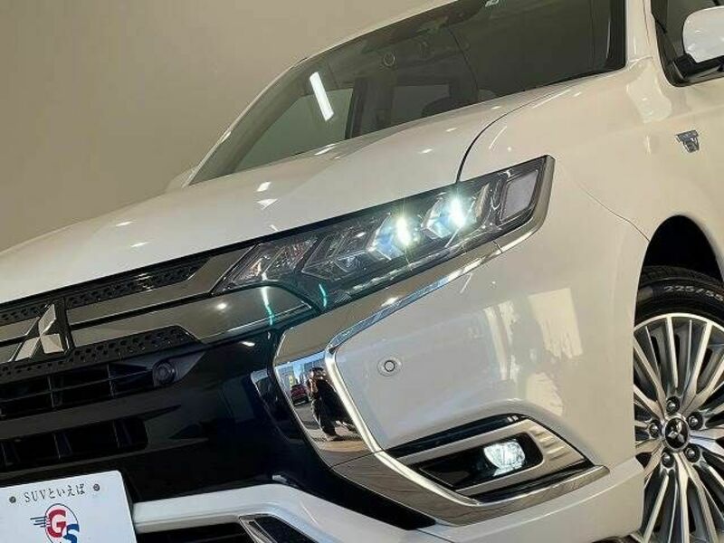 OUTLANDER PHEV