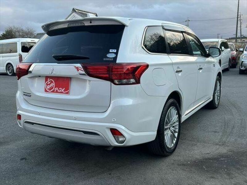 OUTLANDER PHEV