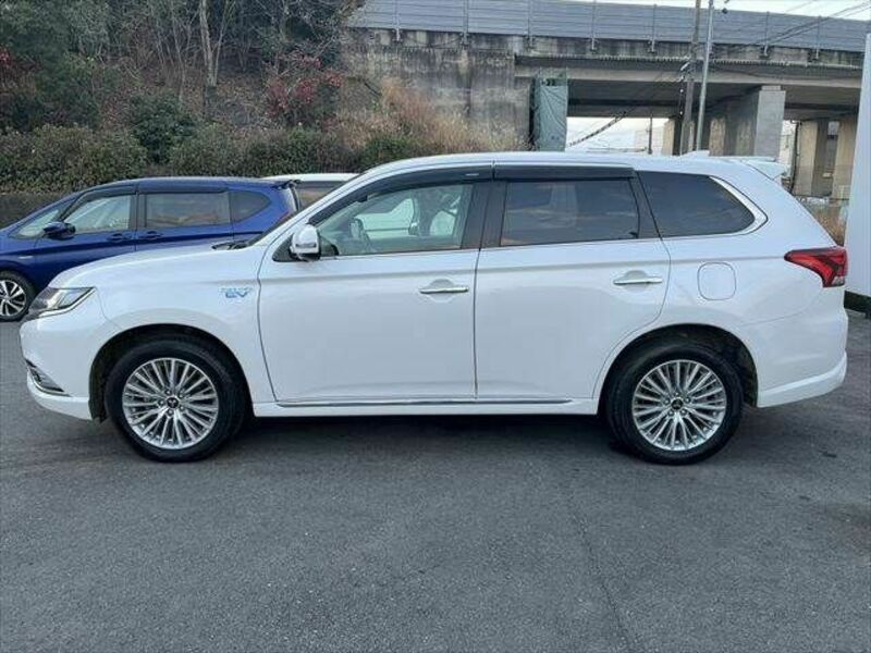 OUTLANDER PHEV