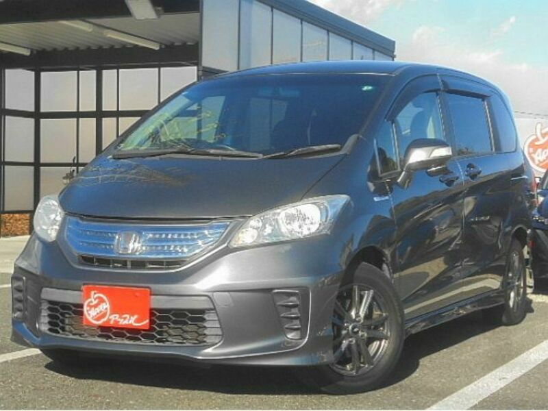 HONDA FREED HYBRID