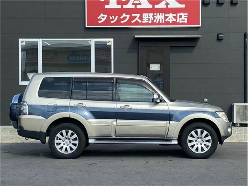 PAJERO