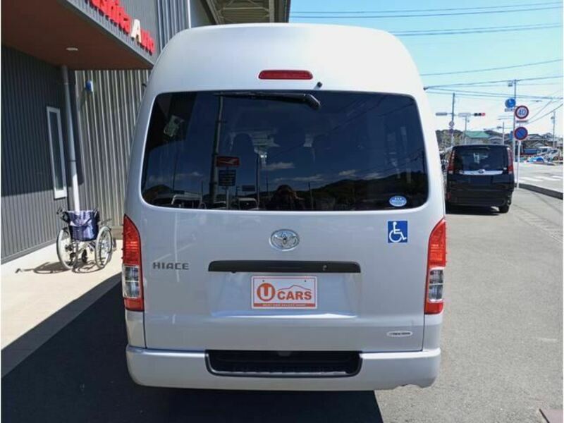 HIACE VAN