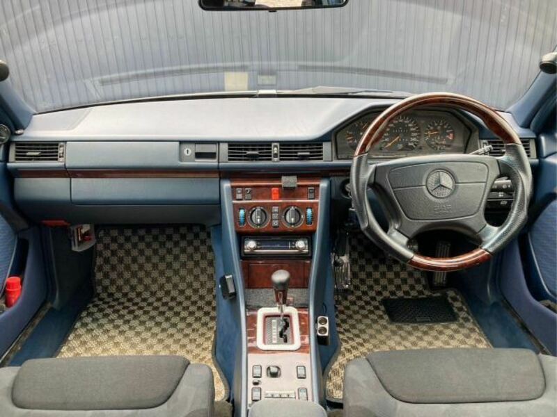 E-CLASS