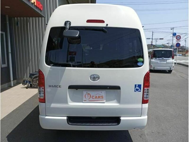 HIACE VAN