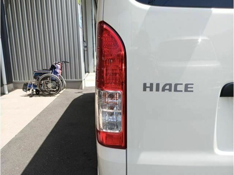 HIACE VAN