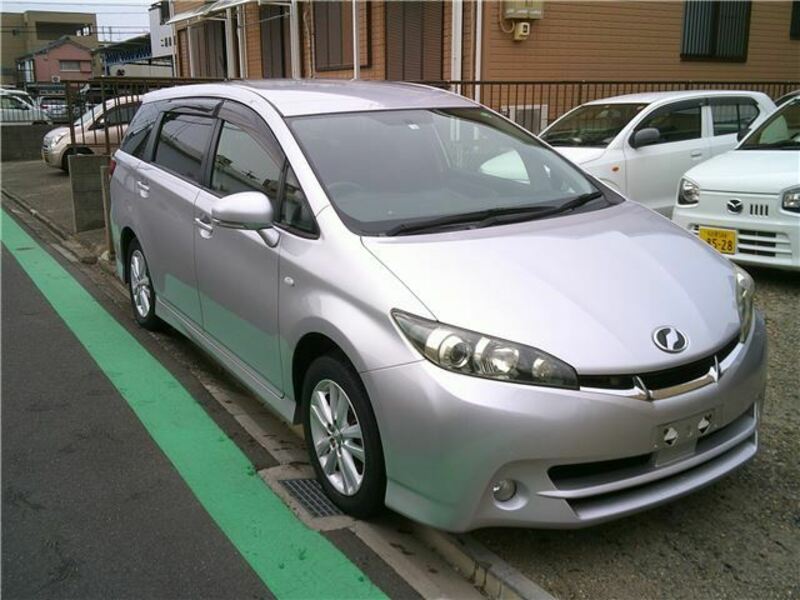 TOYOTA WISH