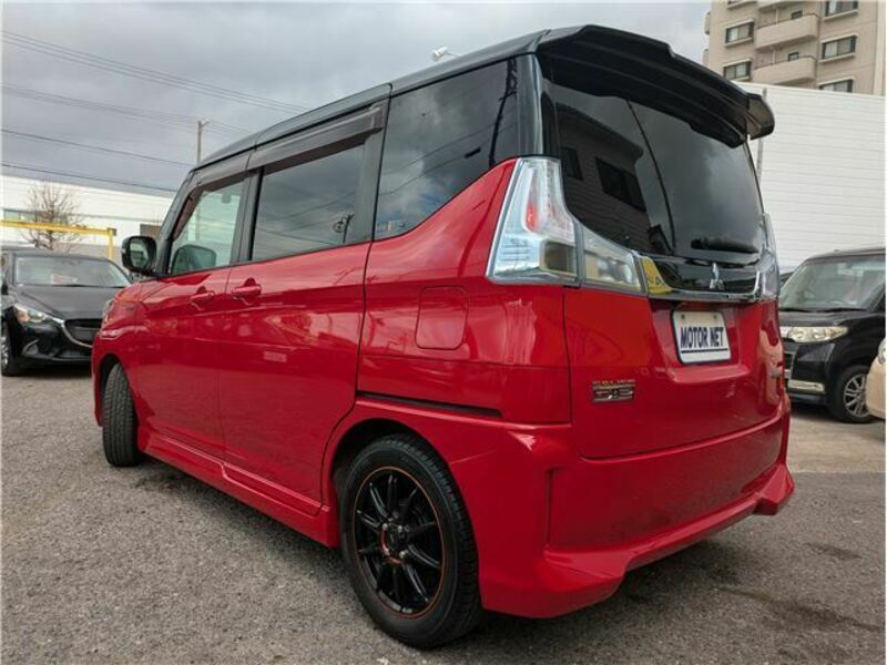 DELICA D2