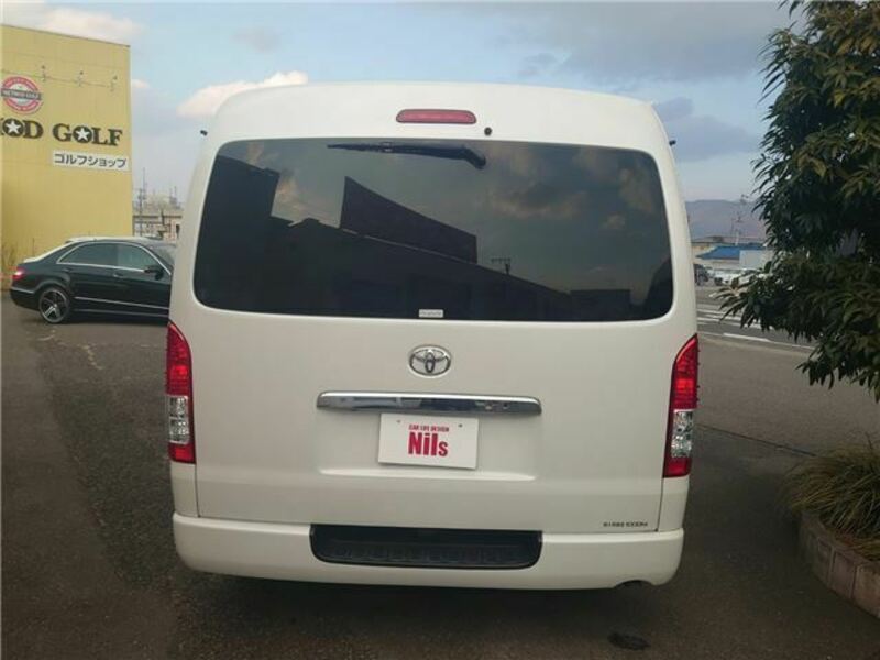 HIACE VAN