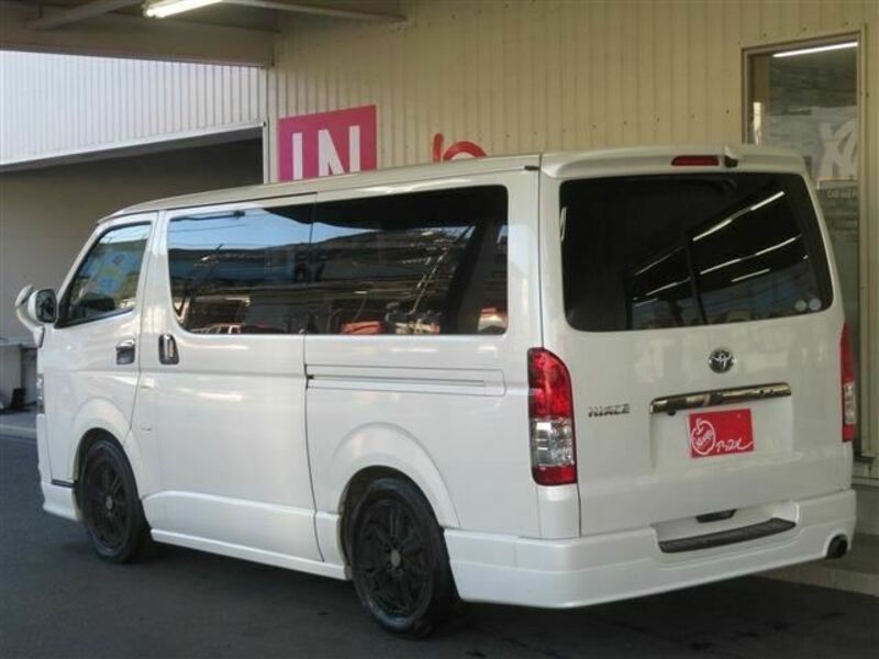 HIACE