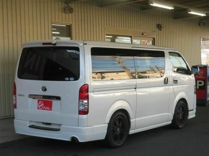 HIACE