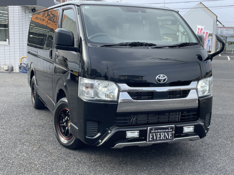 HIACE VAN