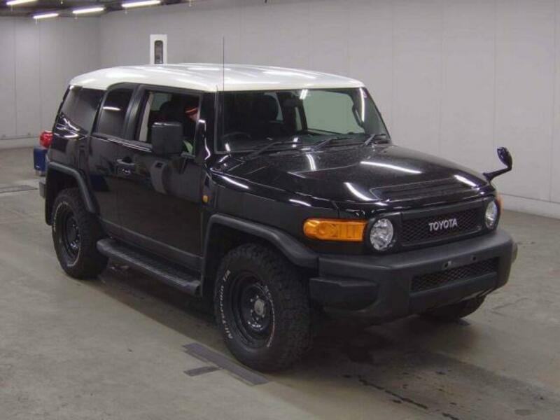 FJ CRUISER-0