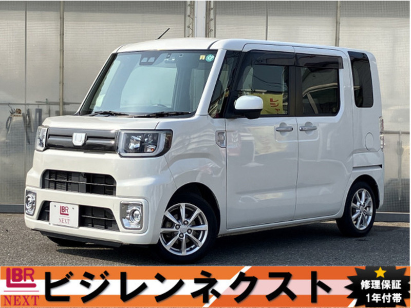 DAIHATSU WAKE