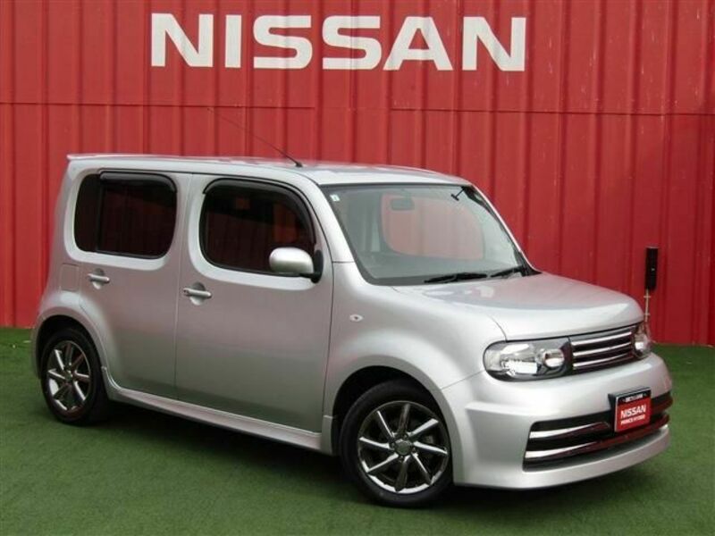 NISSAN CUBE