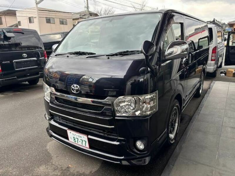 HIACE VAN