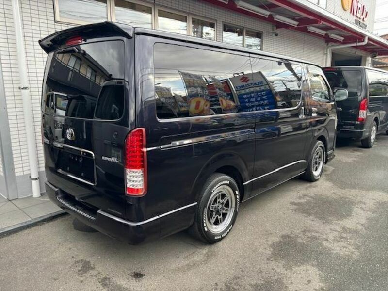 HIACE VAN