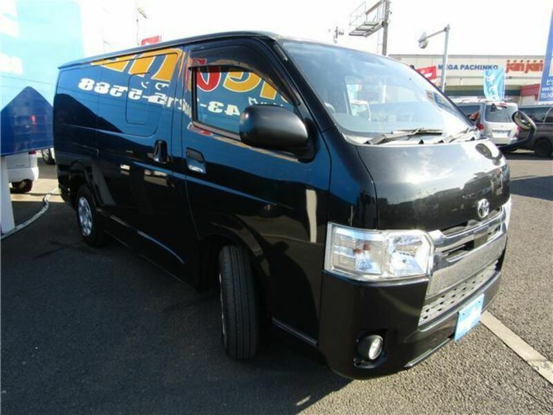 HIACE VAN