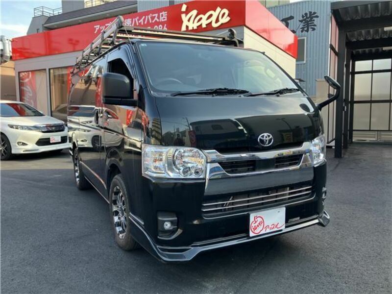 HIACE VAN