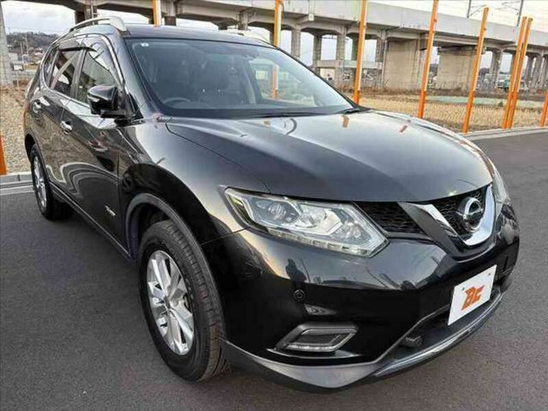 X-TRAIL